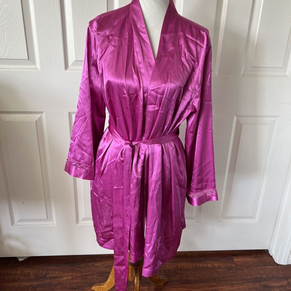 Morgan‎ Taylor Intimates Womens Short Robe Size Large Pockets Romantic Open Tie
